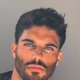 Me defino guapo, guapísimo. Mi TikTok