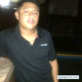 Comerciante. Soy un buen caballero.