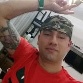 Mujeres leales y sinceras. Soltero sin