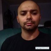 Encuentra Hombres solteros en Seguin