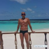 luisluisluis chico soltero en Tarragona