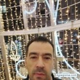 Busco pareja. Chica. Sincero,