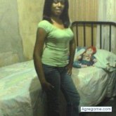 SHAYLA chica soltera en 