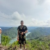 Empleado. Mujer soltera. Soltero 
Soy