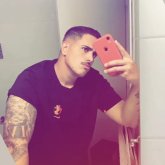 Mujer simpática buena persona ,educada