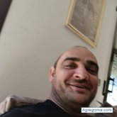 Busco conocer gente. Conocer gente.