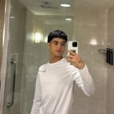 Busco ligar. Ando buscando una mujer que