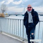 Busco chatear. Chicas de 35 a 45.