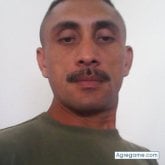 Busco pareja. Una mujer alegre