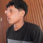 Estudiante. Una mujer apariencia fisica.