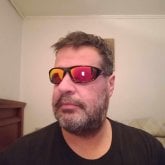 Conocer a una mujer hermosa. Alegre y