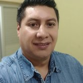 Ingeniero. Mujeres de 45 años delgadas.