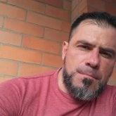 Independiente. Amiga. Honesto y maduro.