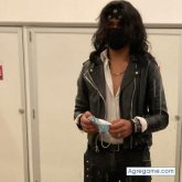 Busco pareja. Amigos. Amigable y