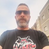 Pinos76 chico divorciado en Alzira