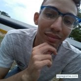 Busco hacer amistades.