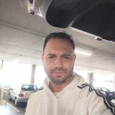 Busco ligar. Busco poder conocernos y