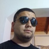 Estudiante. Busco pareja. Busco mujeres