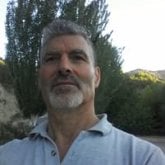 Busco mujer para charlar y crear