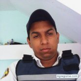 Gerardomora chico soltero en Quito