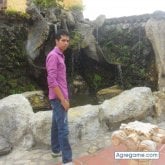 Encuentra Hombres solteros en Patio Bonito