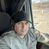 Soltero 1.75 alegre divertido.