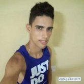 Chatear con adrianisaac de Nuevitas