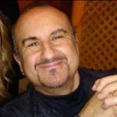 Copalero chico soltero en Pinos Puente