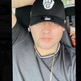 Busco: ChicadMe defino: Solo mujereMe gusta: Las mujeres