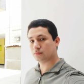 Abogado. Amigas y personas para salir.