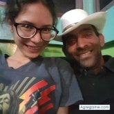 Busco hacer amistades.