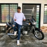 Mujeres alegres con quién compartir.