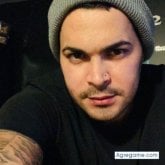 Busco pareja. Algo bonito. Recilente.