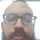 Estudiante. Busco amistades femeninas,