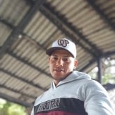 Busco ligar. Mujer de 18 asta 34. Soy