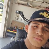 Musico. Mujeres necesito yo. Soltero y