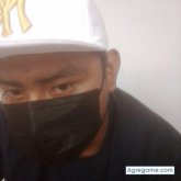 Alguien con quien pasarla bien. Serio,