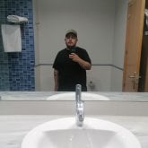 Busco mujer leal,y. Cariñosa. Soy