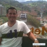 MAURICIO QUINTERO