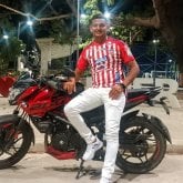 Una mujer muy joven para poder formar