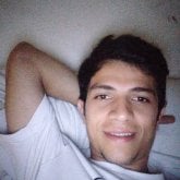 Estudiando. Novia lo que salga. Es lo