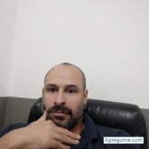 Busco pareja. Me defino como alguien que